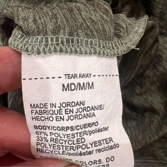 Under Armour short sleeve green heathered top - Picture 3 of 8